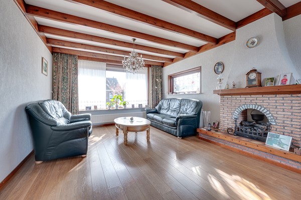 Medium property photo - Pastoor J.A.M. van den Muijsenbergstraat 2, 4513 AV Hoofdplaat